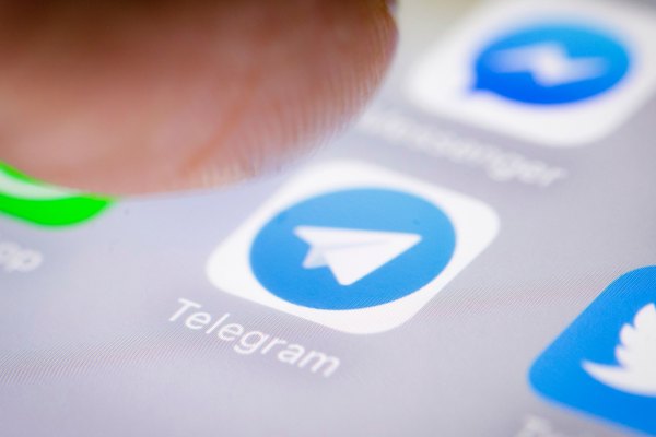 You are currently viewing France to move ministers off Telegram, WhatsApp over security fears – CCTVSG.net