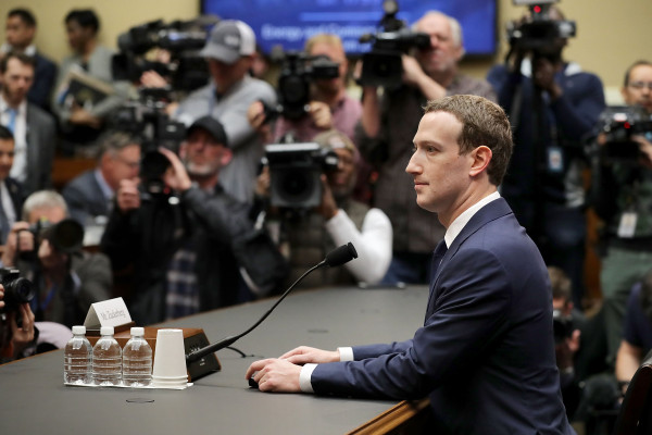 You are currently viewing Zuckerberg denies knowledge of Facebook shadow profiles – CCTVSG.net